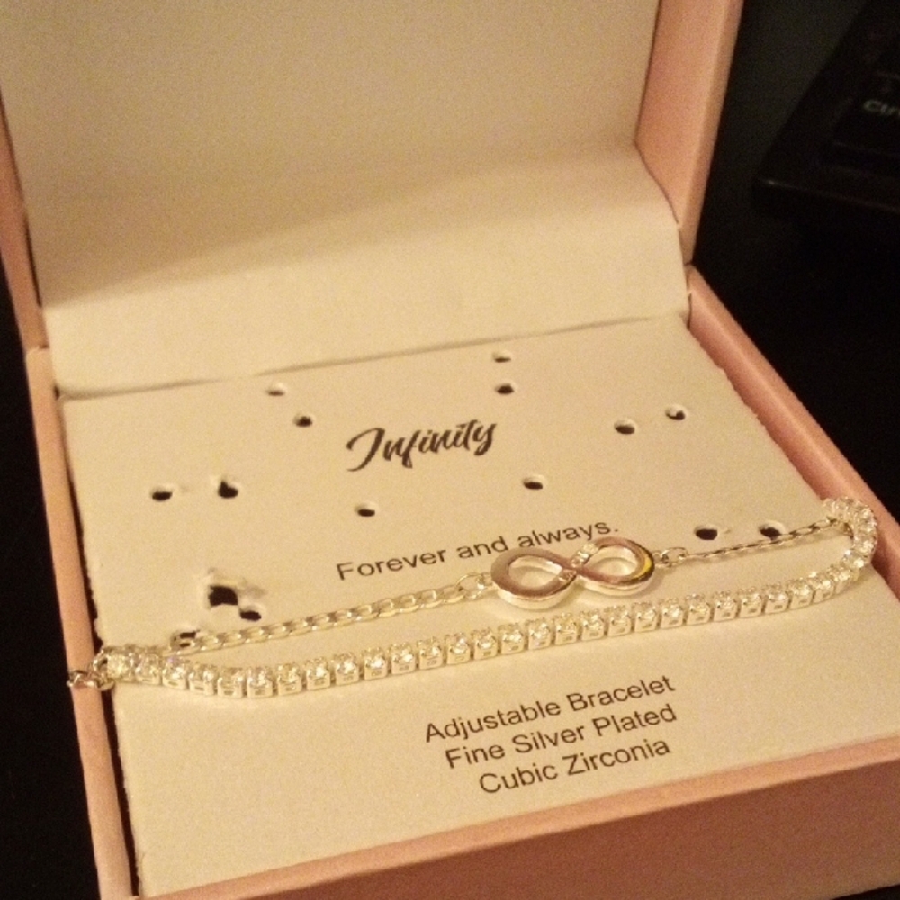 Brilliance Silver Infinity Bracelet - Picture 2 of 4